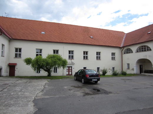Budeč, zámek